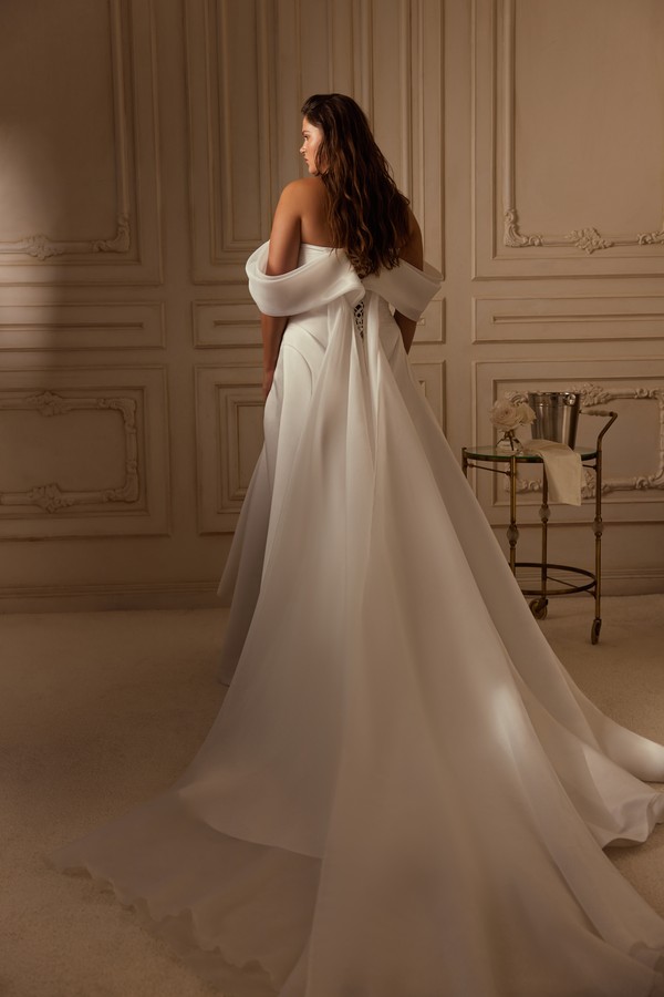 Vela Ivory